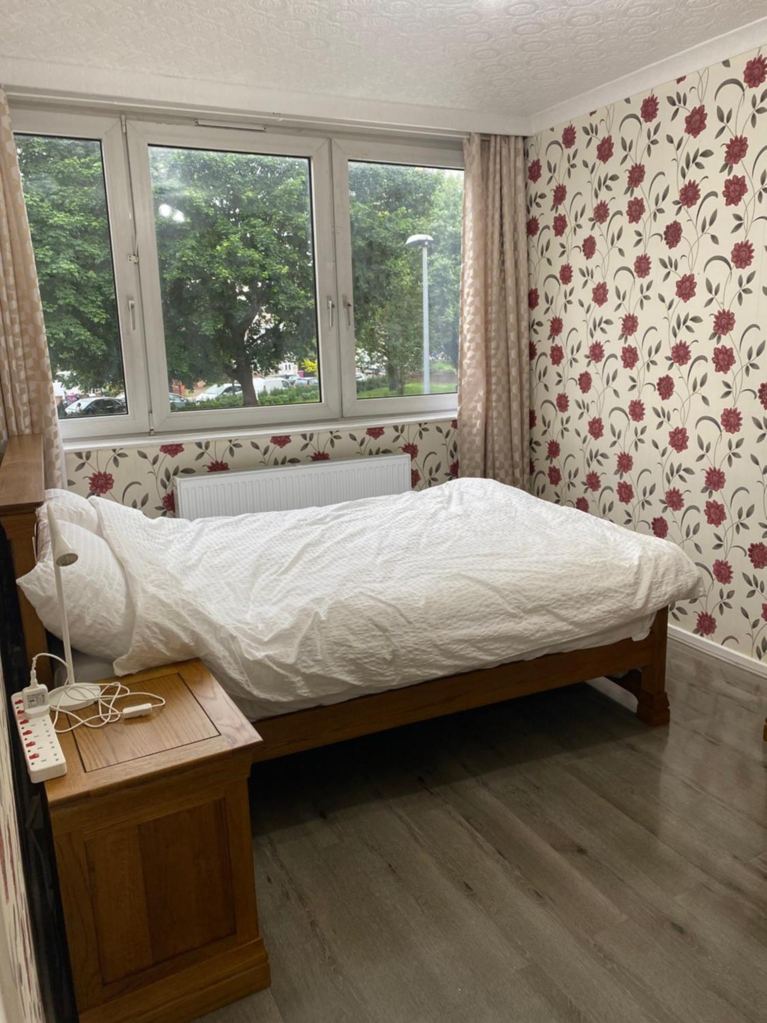 Luxury 3 Bedroom Flat With Garden Лондон Екстер'єр фото